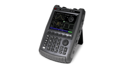 N9952B FieldFox Handheld Microwave Analyzer 50 GHz-Sideview