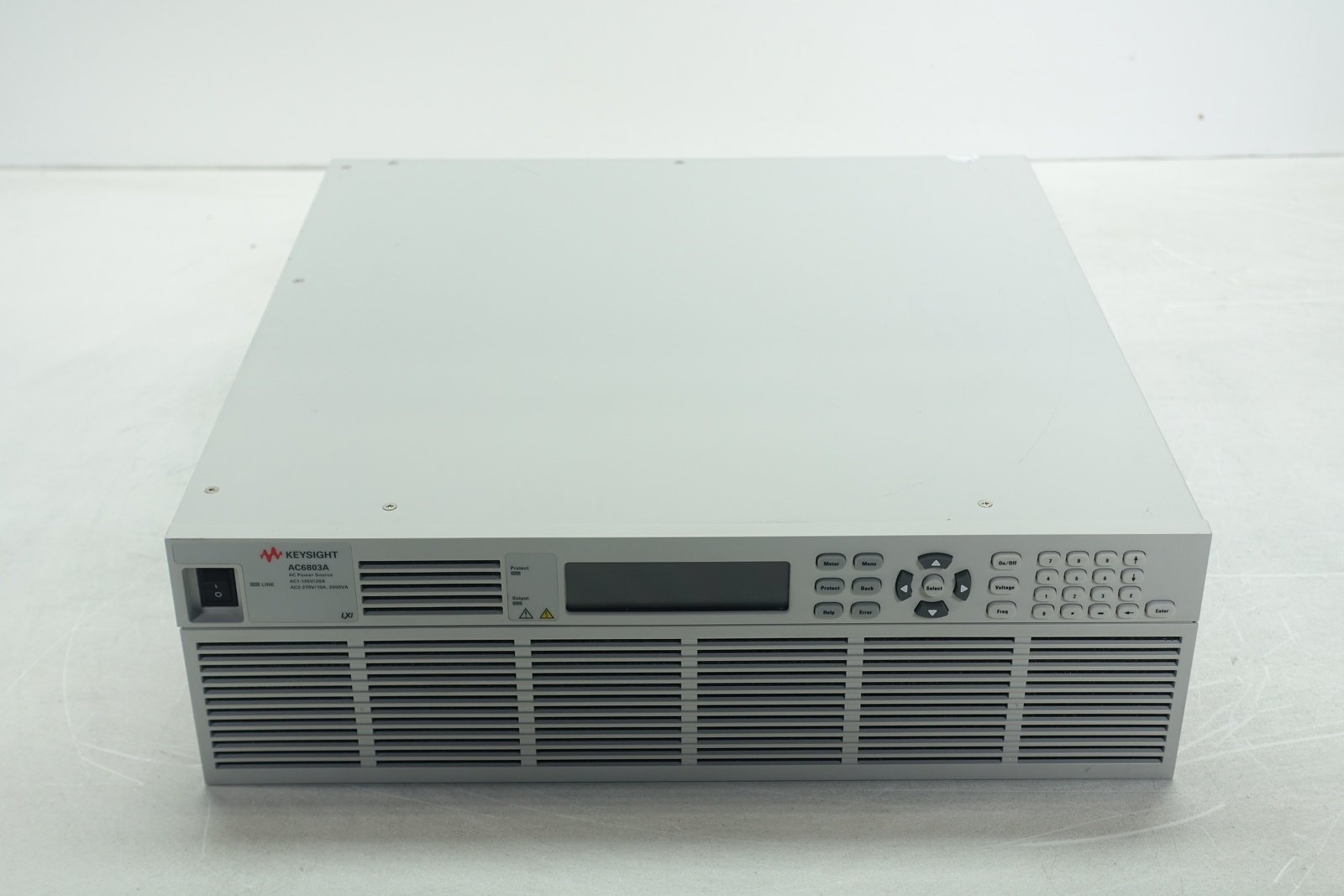 Keysight AC6803A Basic AC Power Source / 2000 VA / 270 V / 10 A