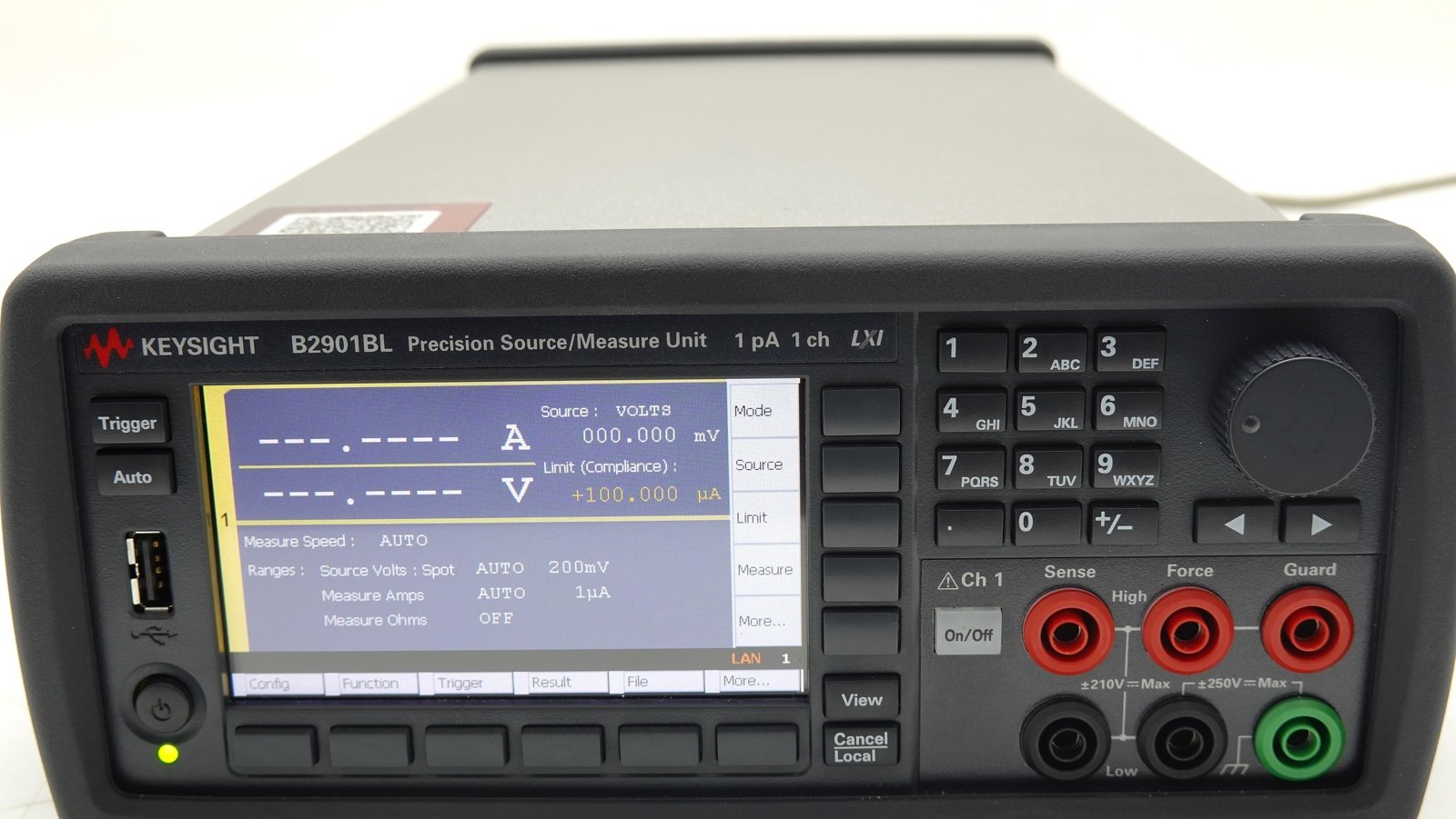 Keysight B2901BL Precision Source/Measure Unit / 1 Channel / 1pA resolution / 21V / 1.5A