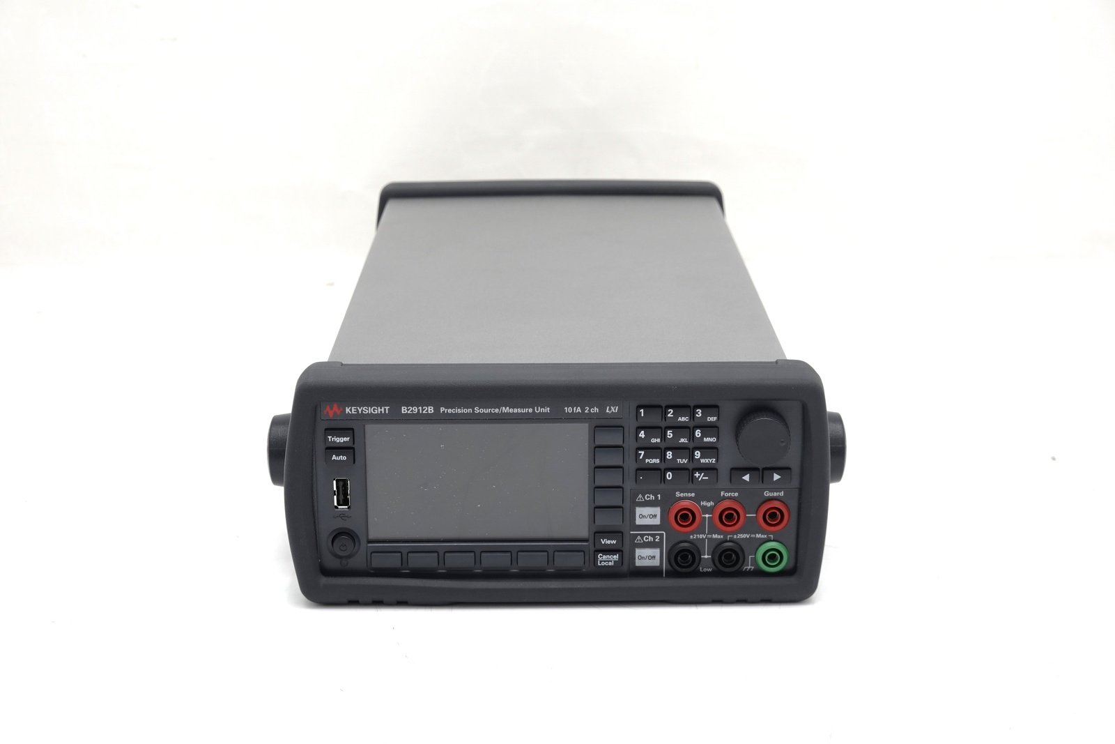 Keysight B2912B Precision Source/Measure Unit / 2 Channel / 10fA resolution / 210V / 3A DC/10.5A Pulse