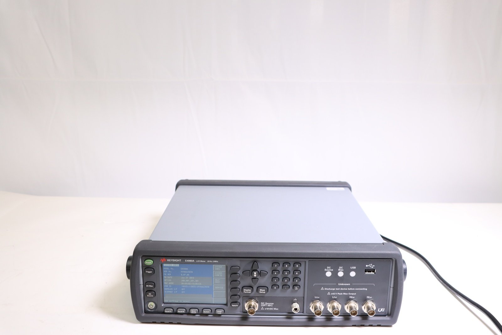 Keysight E4980A Precision LCR Meter / 20 Hz to 2 MHz