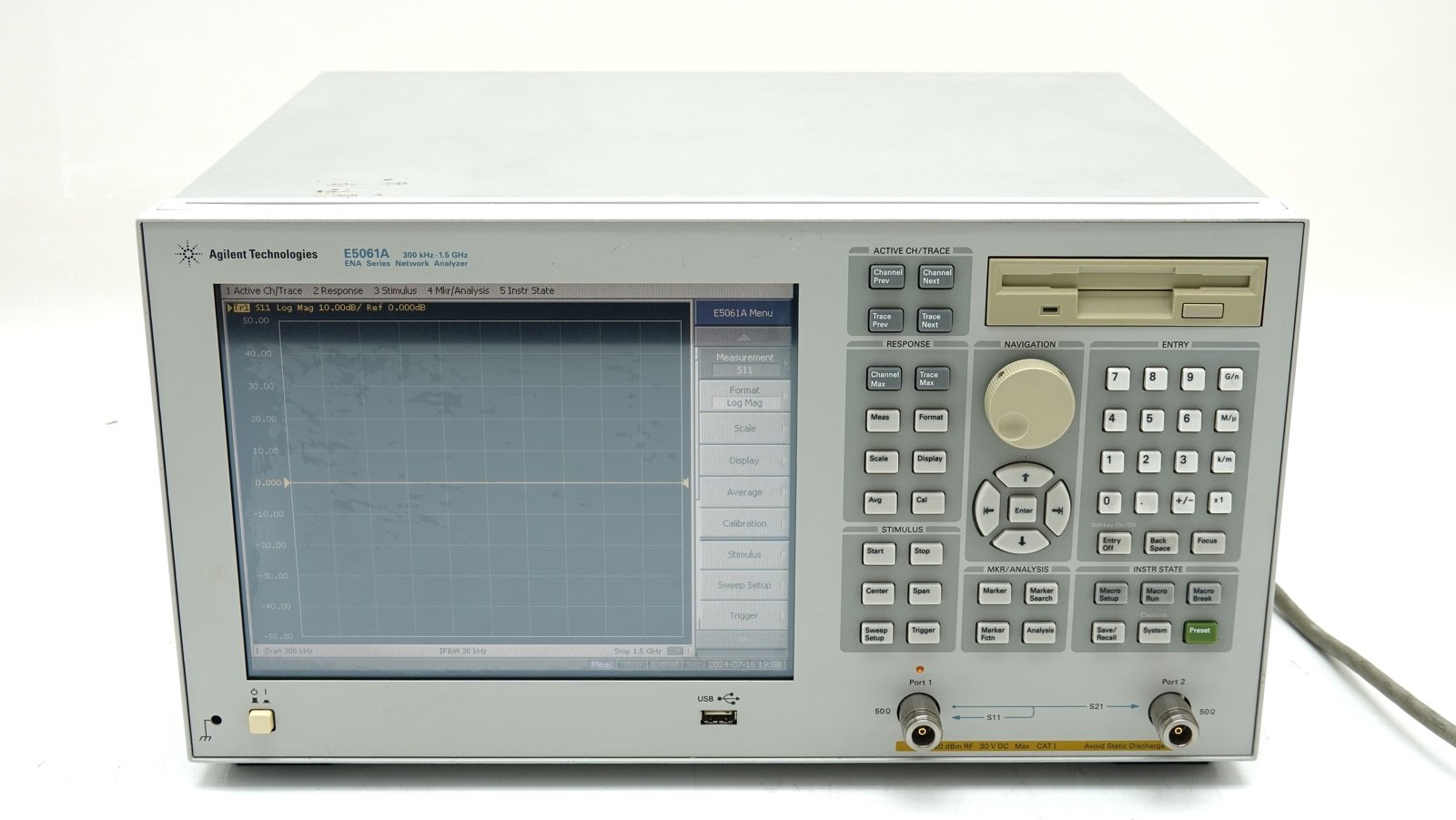 Keysight E5061A ENA-L RF Network Analyzer / 300 kHz to 1.5 GHz