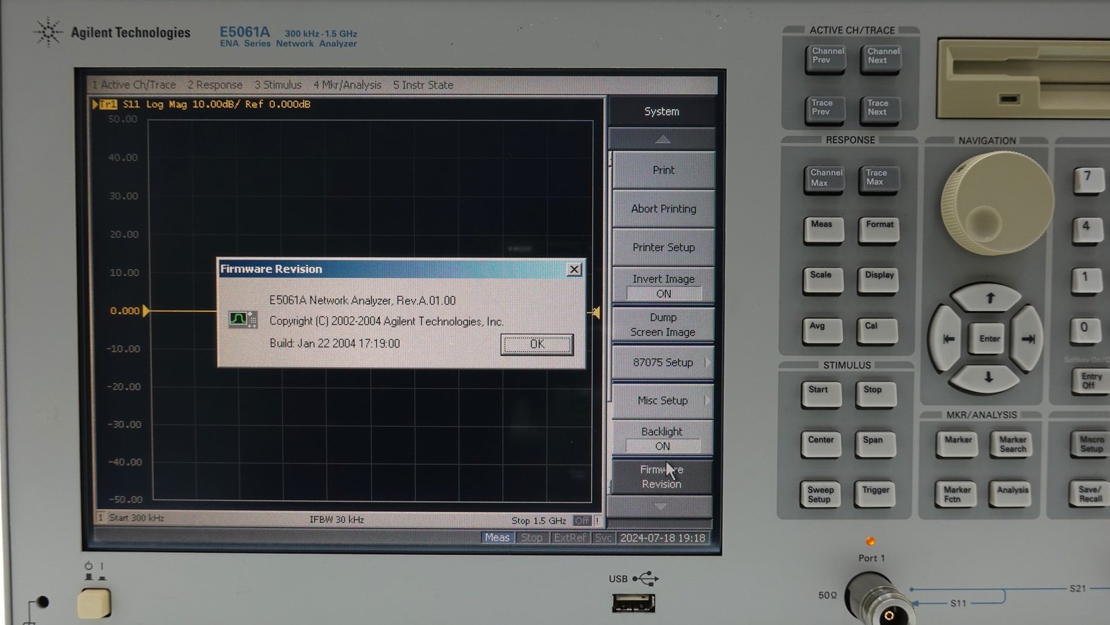 Keysight E5061A ENA-L RF Network Analyzer / 300 kHz to 1.5 GHz