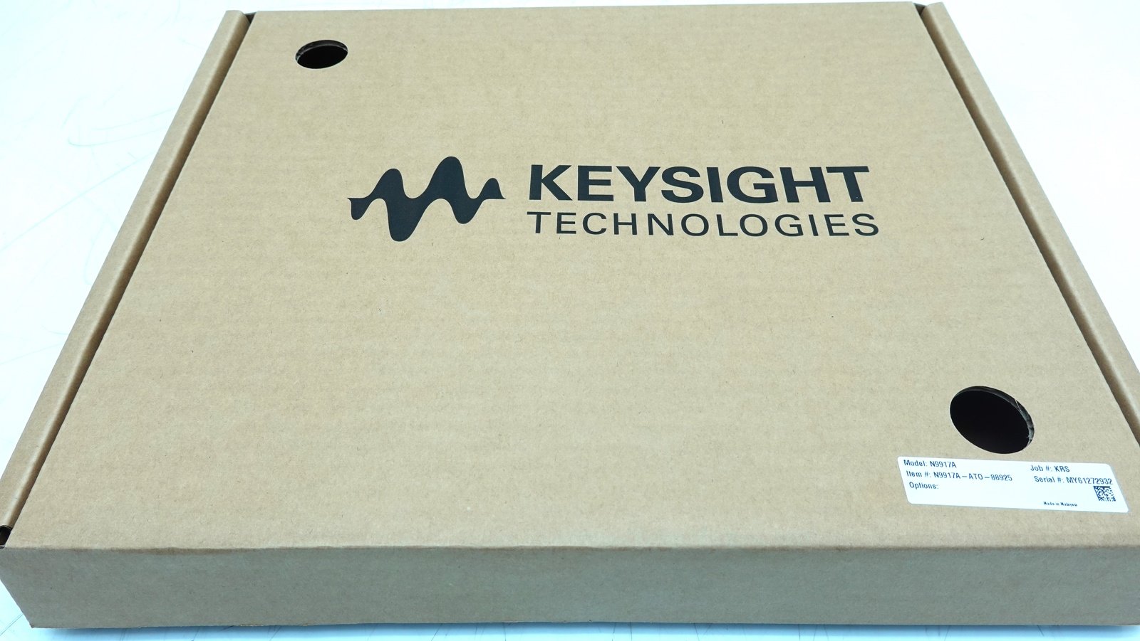 Keysight N9917A FieldFox Handheld Microwave Analyzer / 30 kHz to 18 GHz