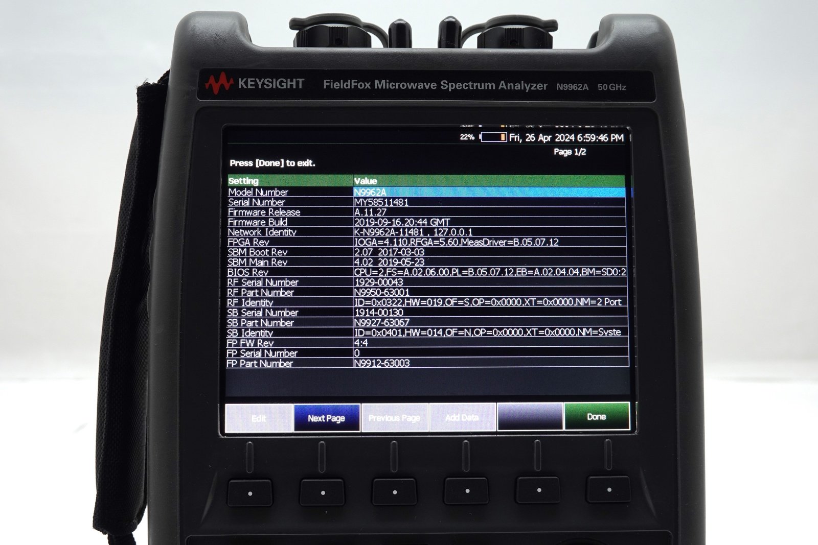 Keysight N9962A FieldFox Handheld Microwave Spectrum Analyzer / 5 kHz to 50 GHz